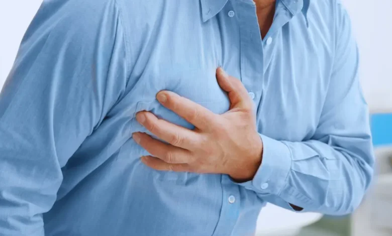 nefes alırken göğsün sağ tarafında batma