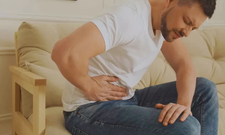 karnın sağ tarafında ağrı ve gaz