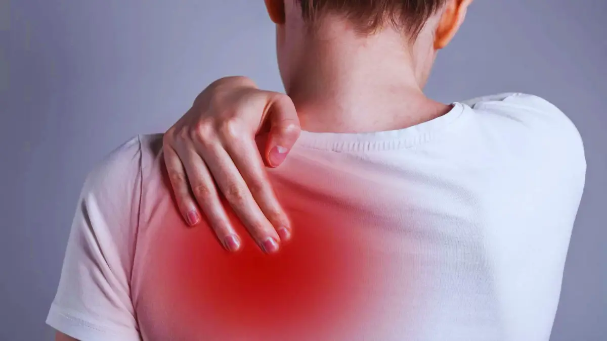 sırtın sol üst tarafında ağrı