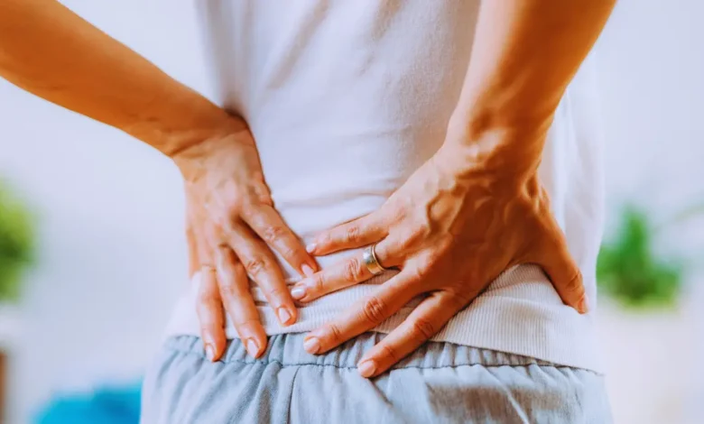 belin sol arka tarafında ağrı nedenleri