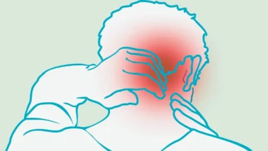 enseden gelen baş ve göz ağrısı