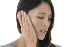 geçmeyen kulak ağrısı